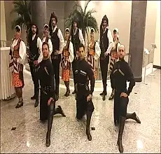 Kafkas ekibi halk oyunları